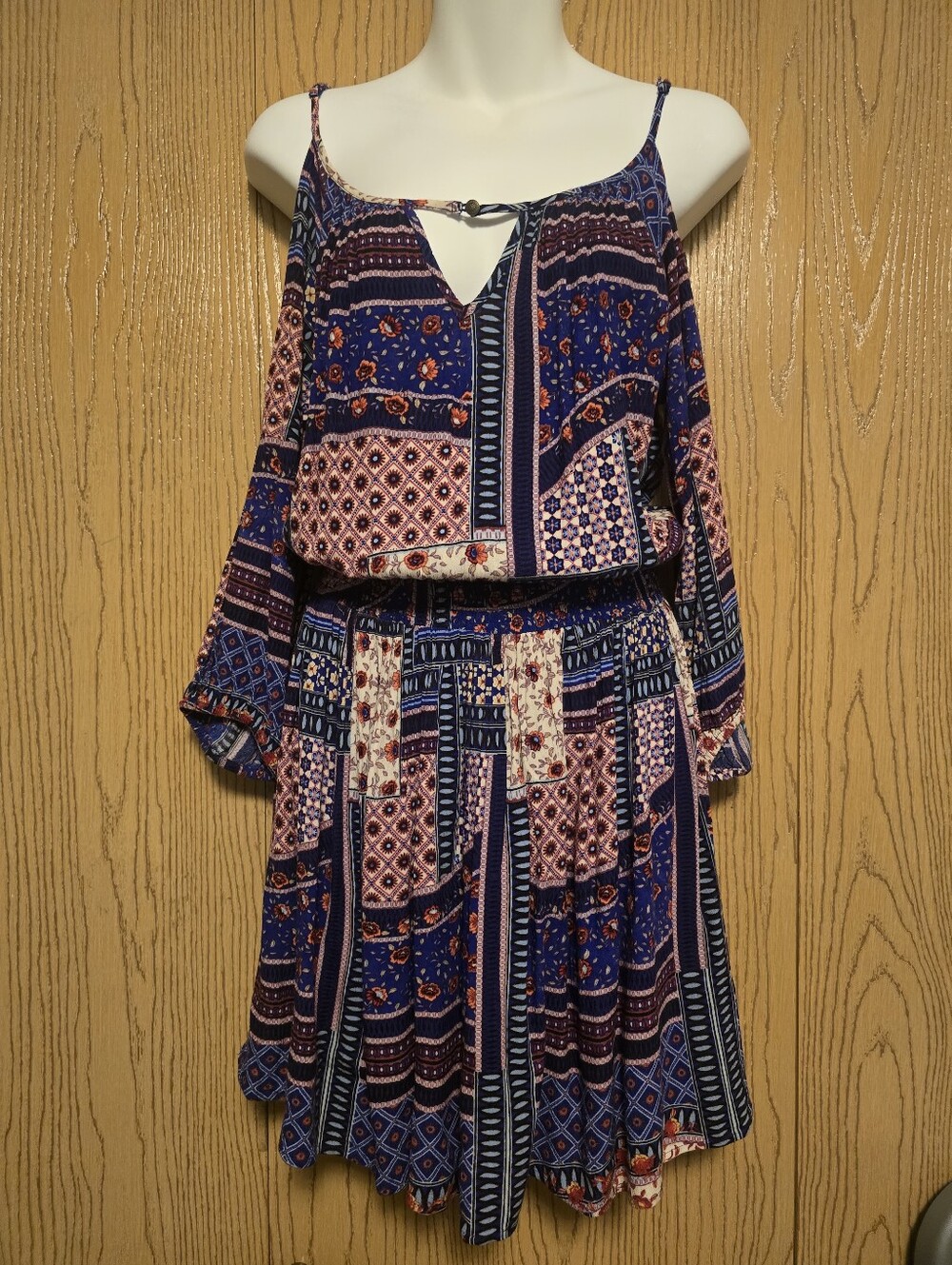 American Eagle Cold Shoulder Romper M